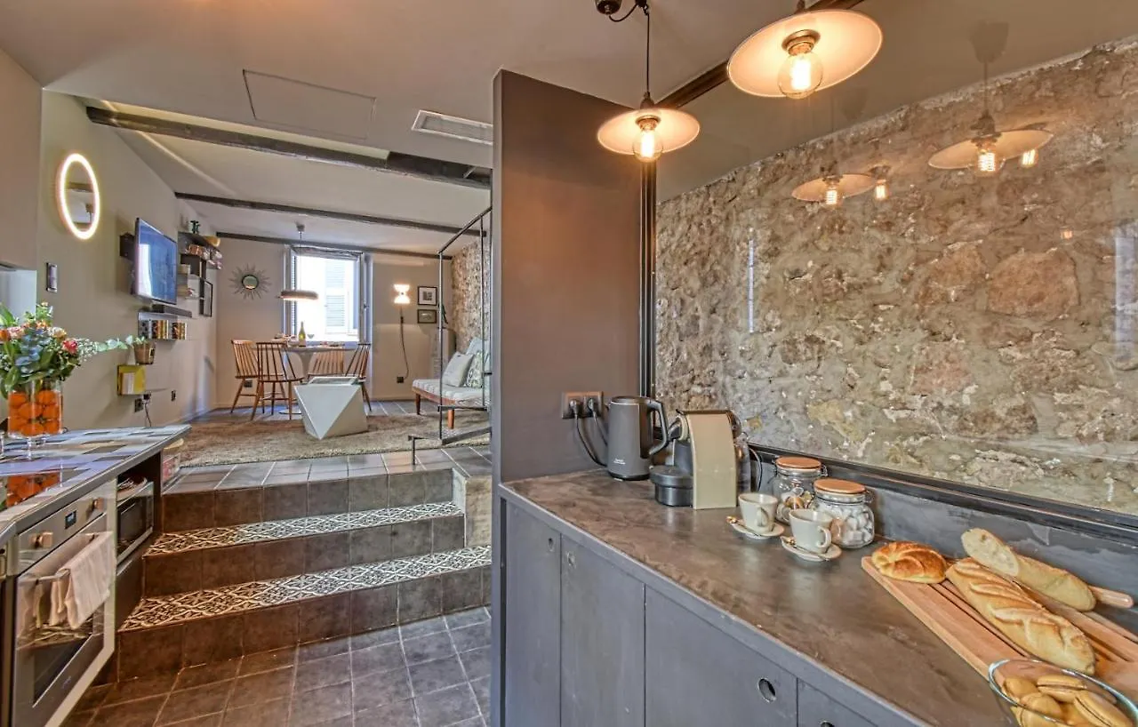 Amazing Chic Apt In Le Suquet By Guestready Apartment Cannes France
